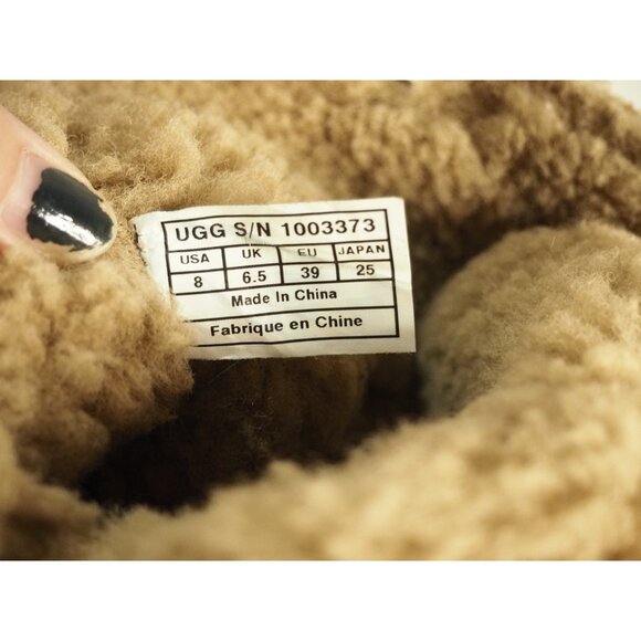 Ugg Amoret Leather Suede Sheepskin Lined Chunky Heel Boots, Size 8 (US) - Picture 8 of 8